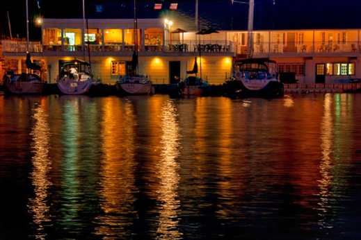 [Image: 43_Toronto-island-at-night_DSC4955.jpg]