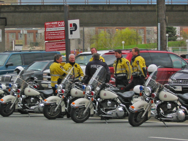 [Image: Motorcycle-Cops.jpg]