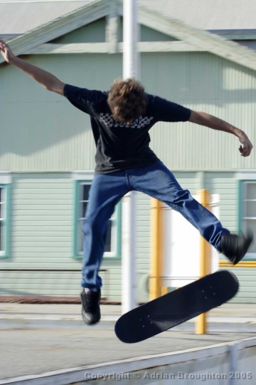 [Image: Skater-2.jpg]