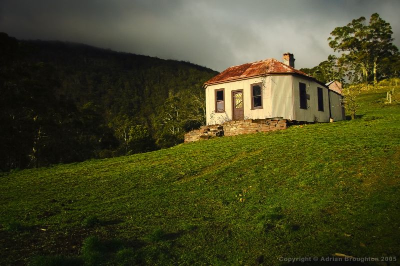 [Image: Tasmania%20-%20Pioneer%20Cottage%20at%20Collinsvale.jpg]