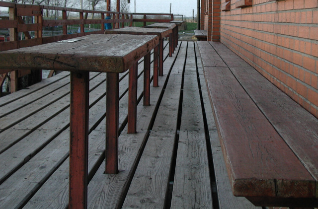 [Image: benches.jpg]