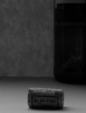 [Image: bottlecork05.jpg]