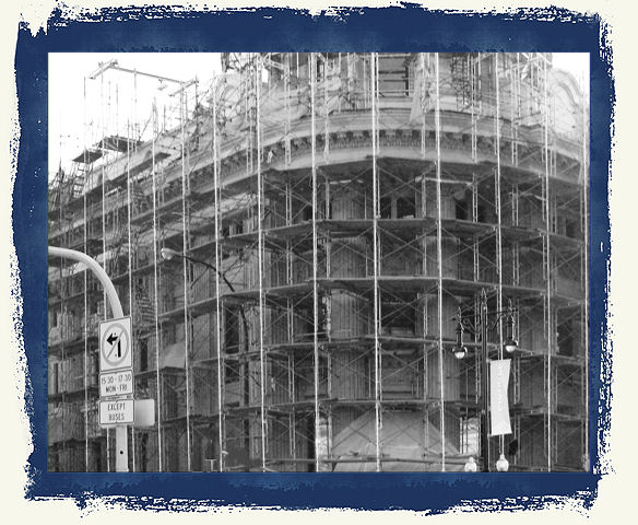 [Image: buildingSM.jpg]
