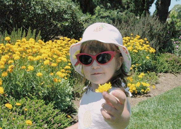 [Image: girl_1%20copy.jpg]