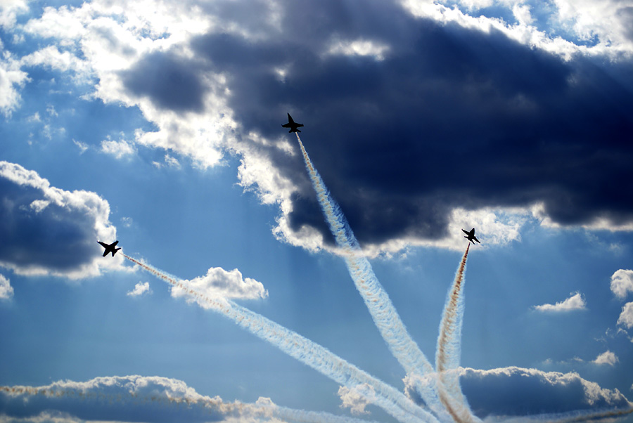 [Image: kak.airshow08.jpg]