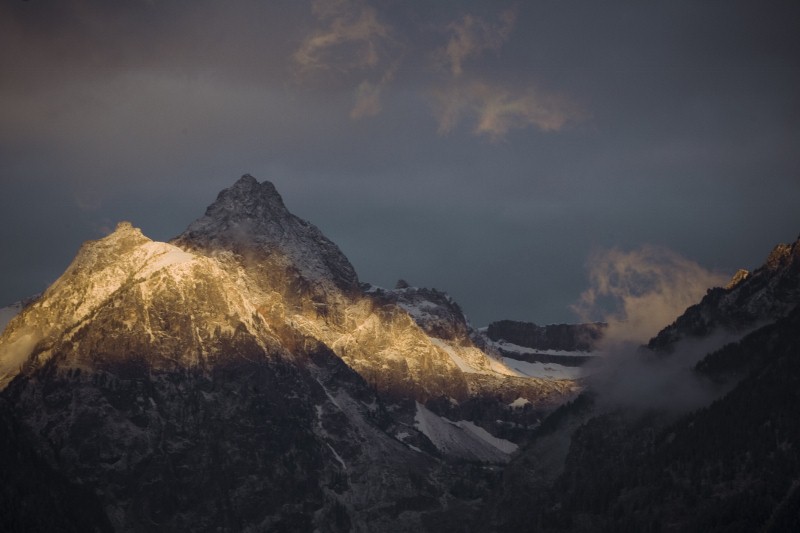 [Image: teton%20sunrise%20(1%20of%202)%20(800x533).jpg]