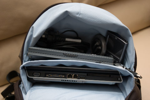 Top storage compartment Top storage compartment