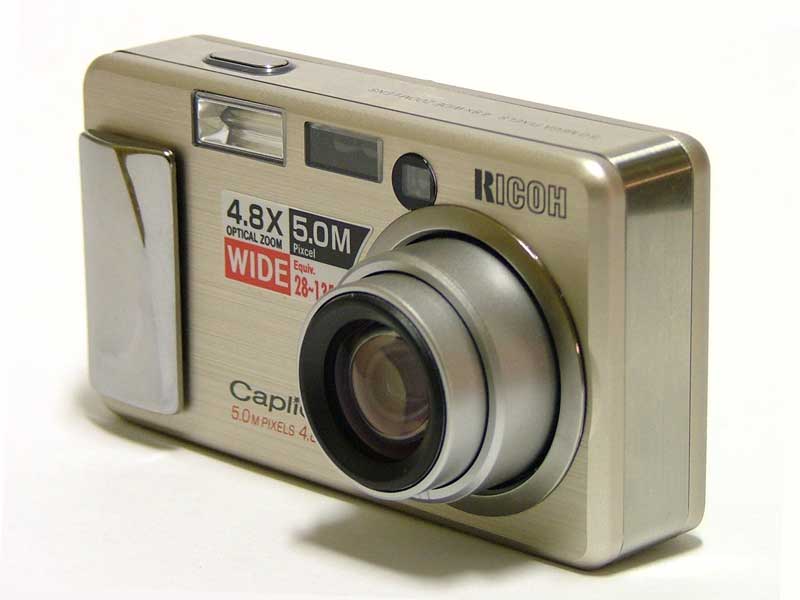 Ricoh Caplio R1V Review